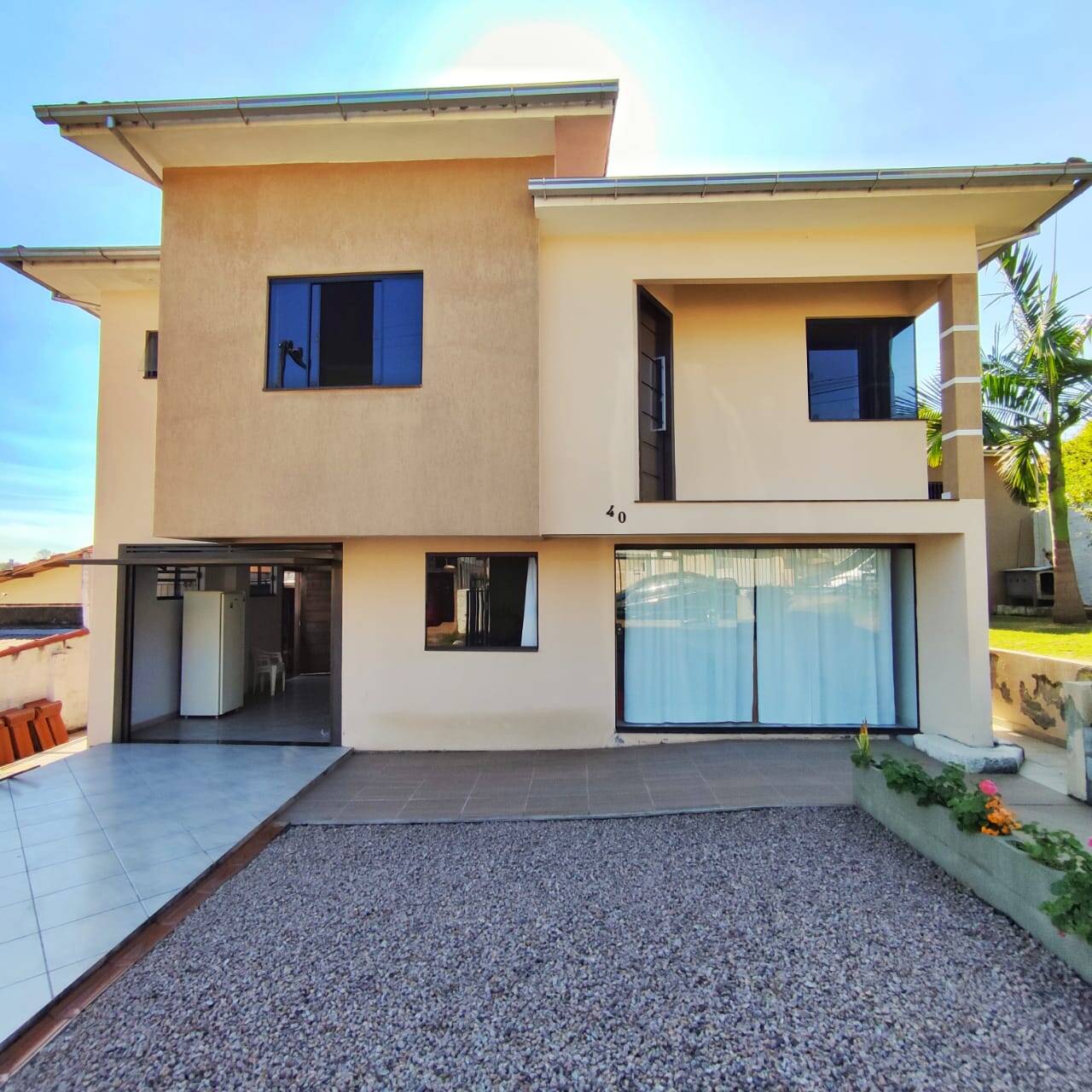 Casa 03 Dormitórios ( 01 Suíte ) - Bairro Próspera