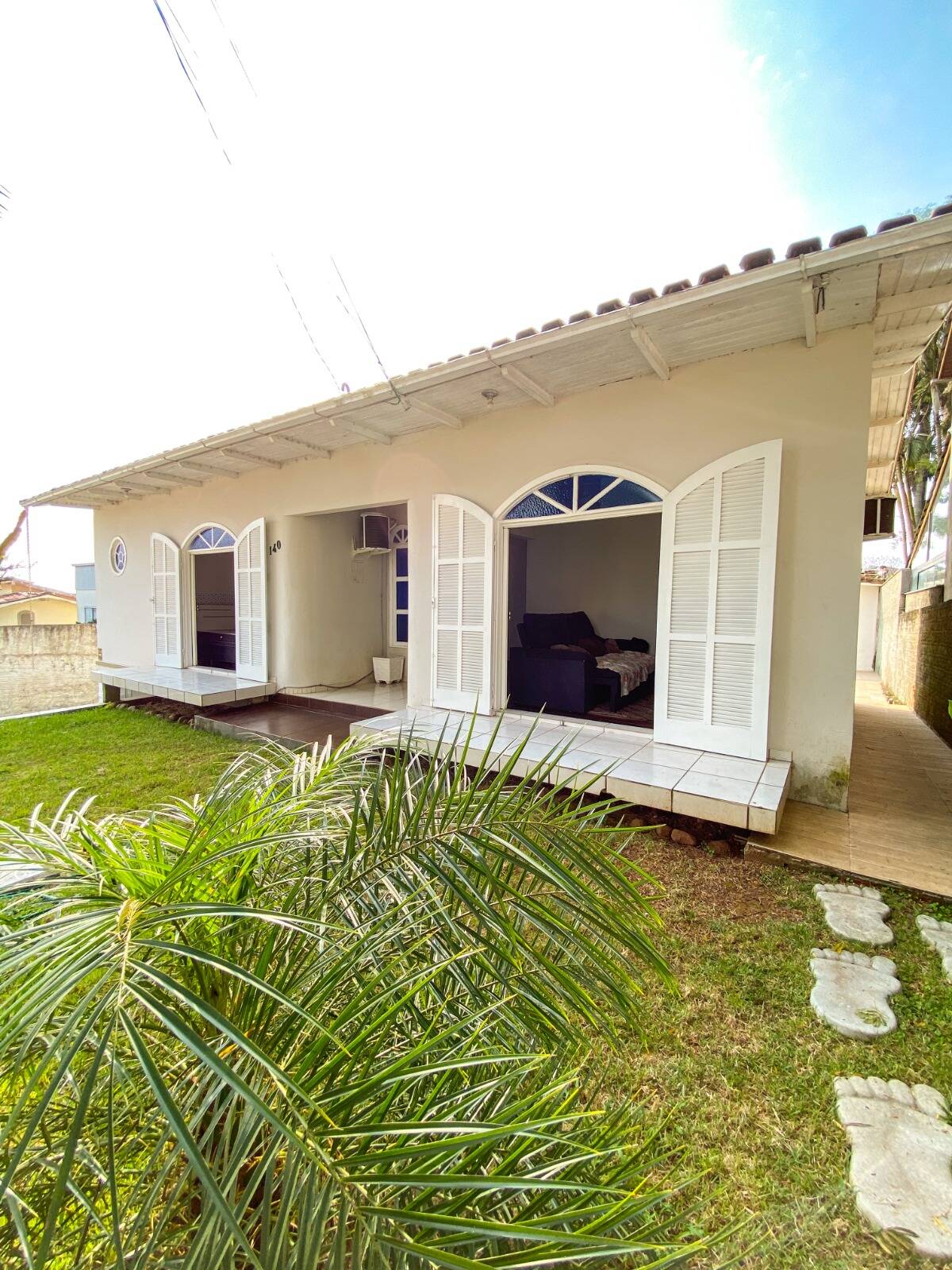 Casa - 03 Dormitórios ( 01 Suíte ) - Bairro Jardim Silvana - Içara