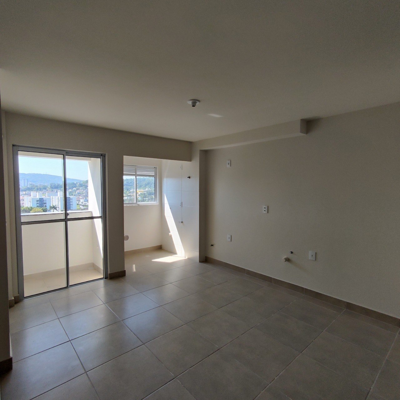 Apartamento 02 Dormitórios ( 01 Suíte ) - Bairro São Luiz