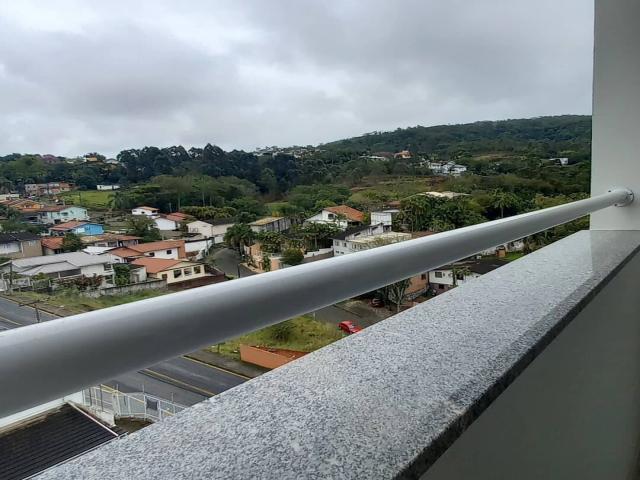 Apartamento para Venda em Criciúma - 4