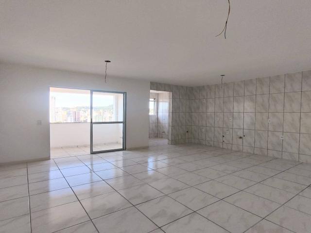 #126 - Apartamento para Venda em Criciúma - SC
