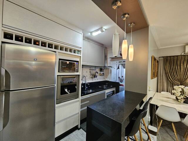Apartamento para Venda em Criciúma - 4