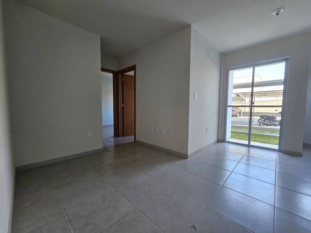 #339 - Apartamento para Venda em Criciúma - SC - 1