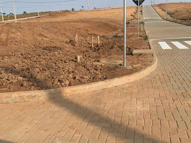 #353 - Terreno para Venda em Criciúma - SC - 3