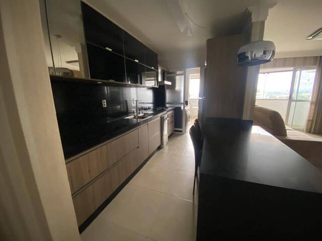 #370 - Apartamento para Venda em Criciúma - SC - 3