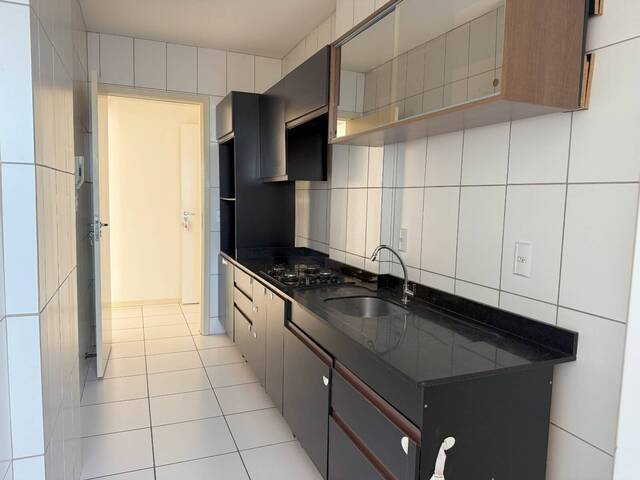 #388 - Apartamento para Venda em Criciúma - SC - 3