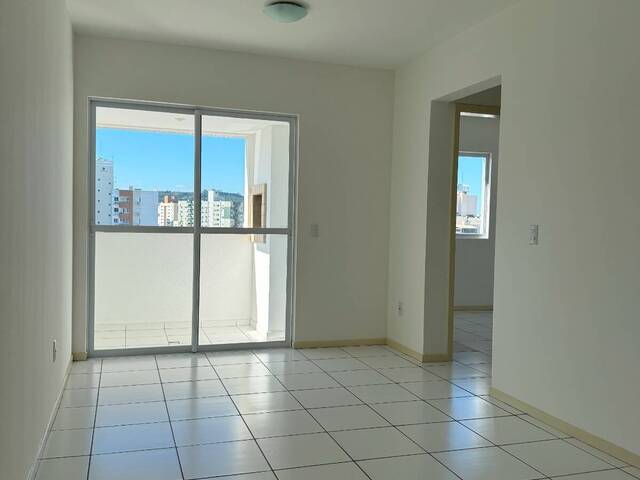 Apartamento para Venda em Criciúma - 4