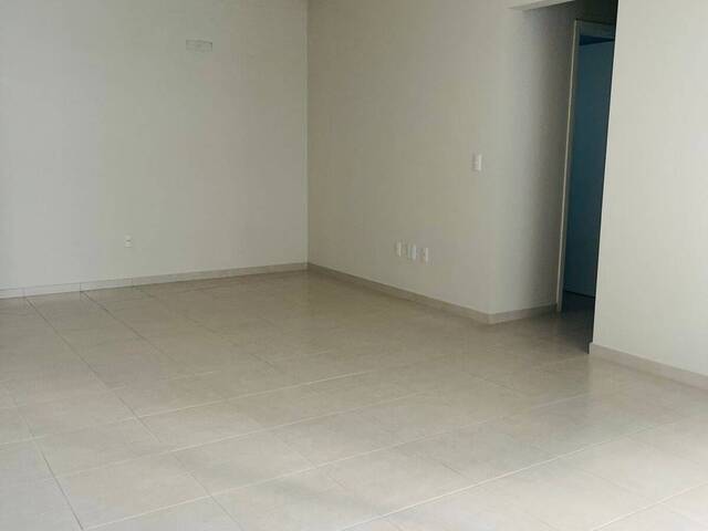 Apartamento para Venda em Criciúma - 5