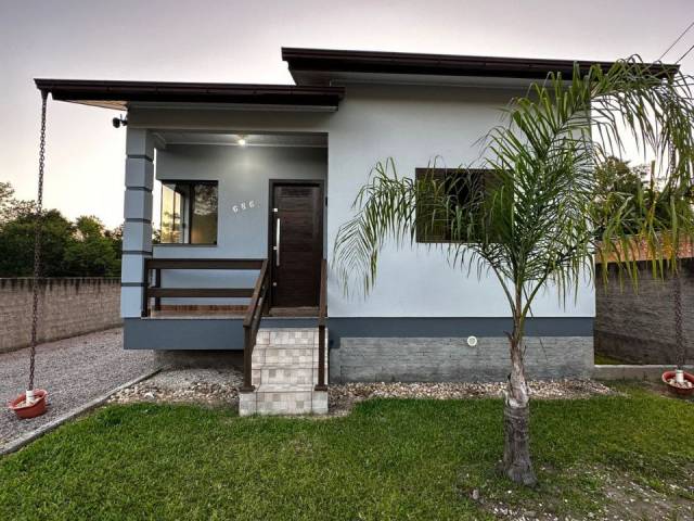 #411 - Casa para Venda em Criciúma - SC - 1