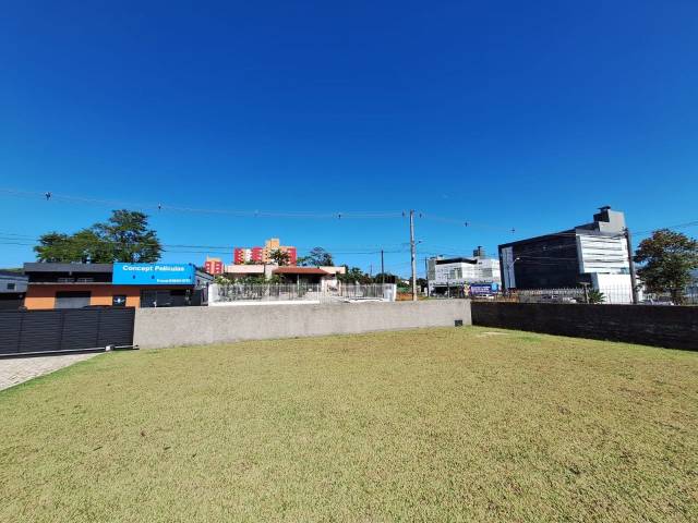 #417 - Casa para Venda em Criciúma - SC - 3