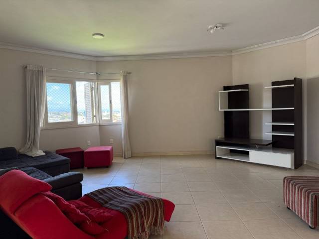 #423 - Casa para Venda em Criciúma - SC - 3