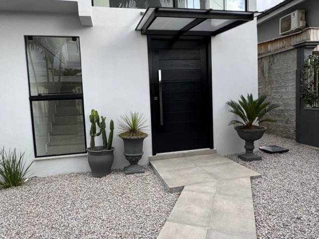 #426 - Casa para Venda em Criciúma - SC - 2