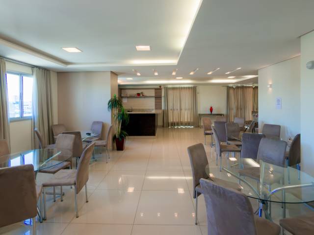 #438 - Apartamento para Venda em Criciúma - SC - 3