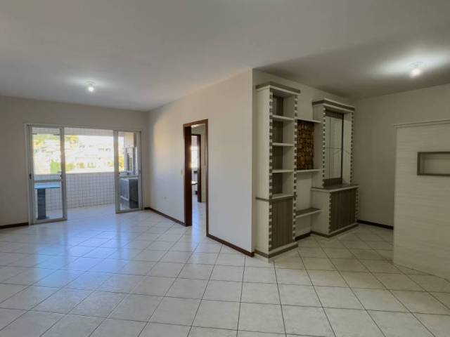 #439 - Apartamento para Venda em Criciúma - SC - 3