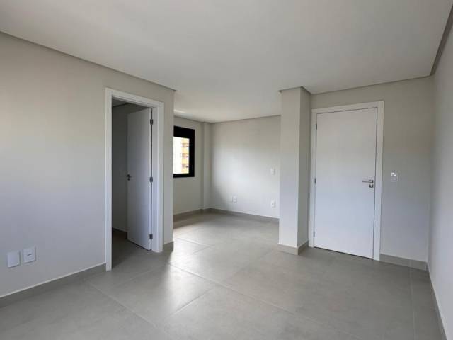 Apartamento para Venda em Criciúma - 5
