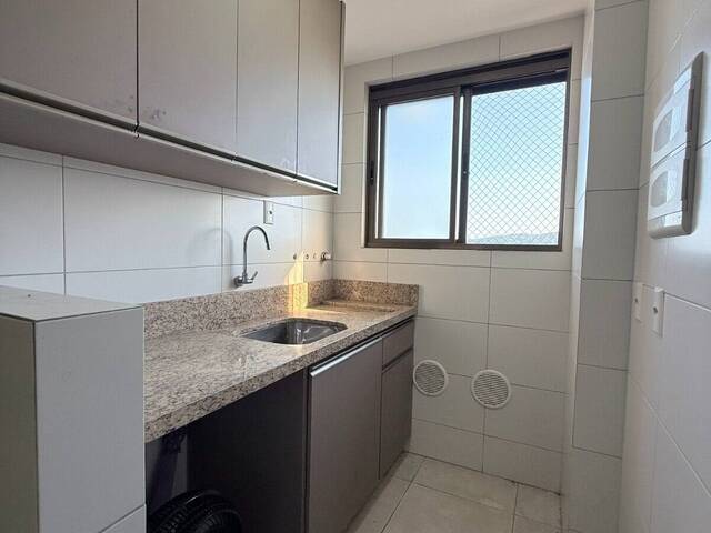 Apartamento para Venda em Criciúma - 5