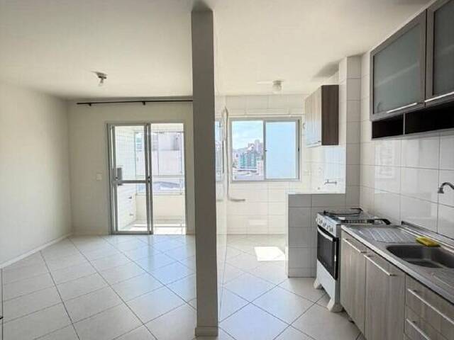 #482 - Apartamento para Venda em Criciúma - SC - 3