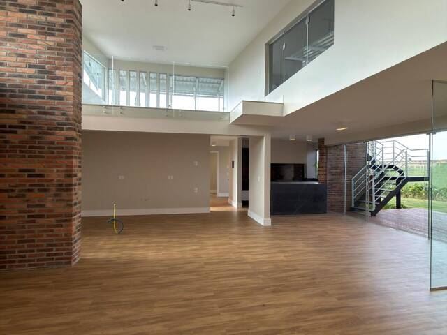 #483 - Casa para Venda em Criciúma - SC - 3