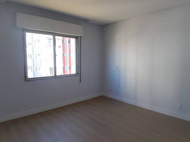 Apartamento para Venda em Criciúma - 4