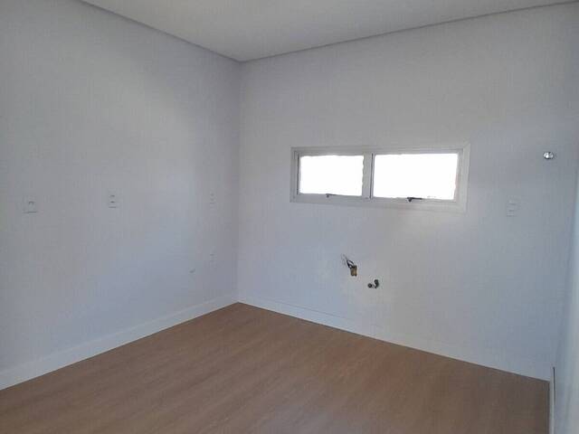 Apartamento para Venda em Criciúma - 5