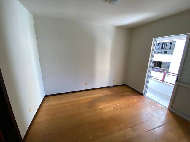 Apartamento para Venda em Criciúma - 4