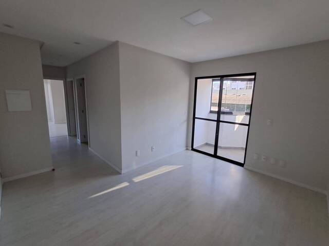 #533 - Apartamento para Venda em Criciúma - SC