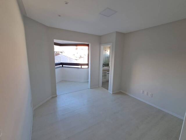 #533 - Apartamento para Venda em Criciúma - SC