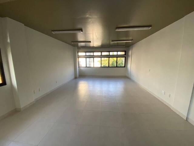 Sala para Venda em Criciúma - 4