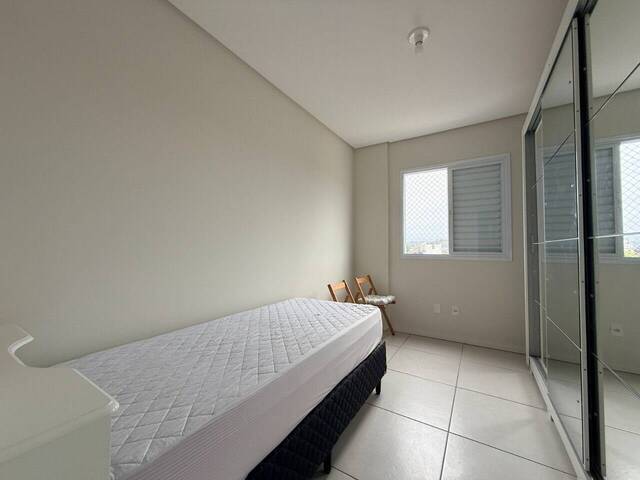 Apartamento para Venda em Criciúma - 4