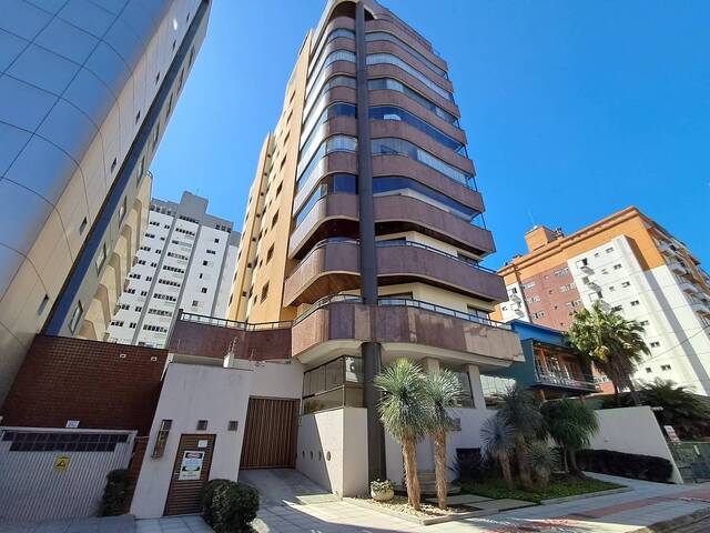 #542 - Apartamento para Venda em Criciúma - SC