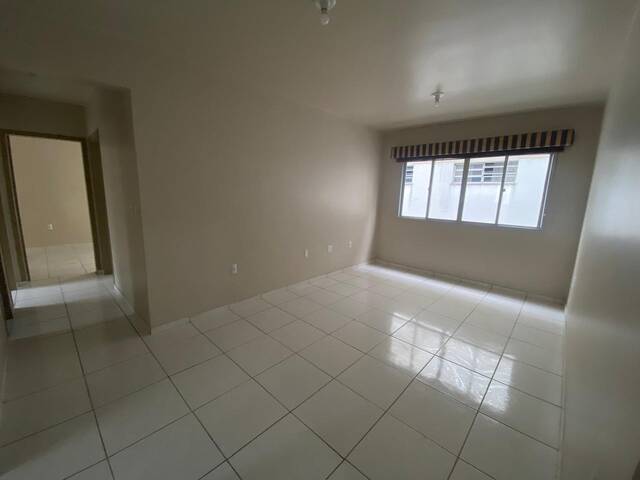 #563 - Apartamento para Venda em Criciúma - SC