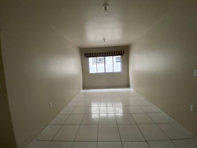 #563 - Apartamento para Venda em Criciúma - SC