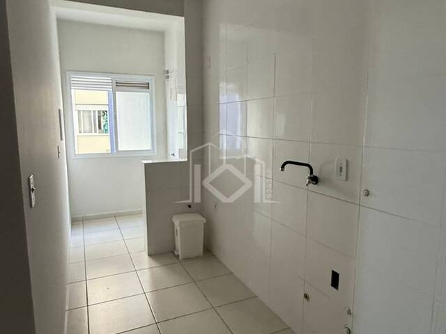 #568 - Apartamento para Venda em Criciúma - SC