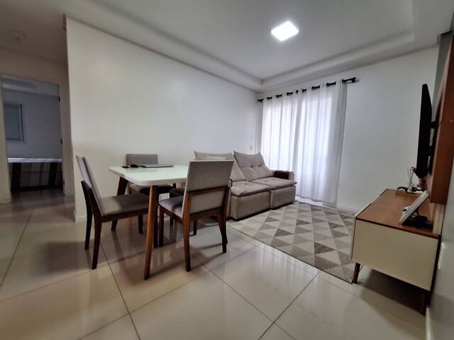 #572 - Apartamento para Venda em Criciúma - SC
