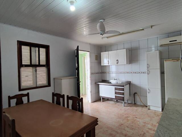 Casa - 05 Dormitórios - Balneário Rincão - foto 2